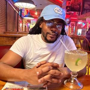 Meet your Posher, Marshall